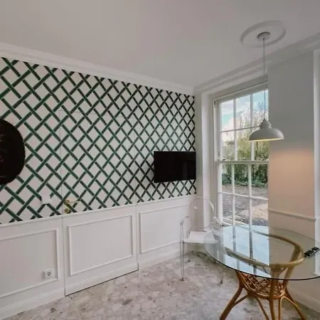 Apartamento Gartensuite In Der Orangerie *